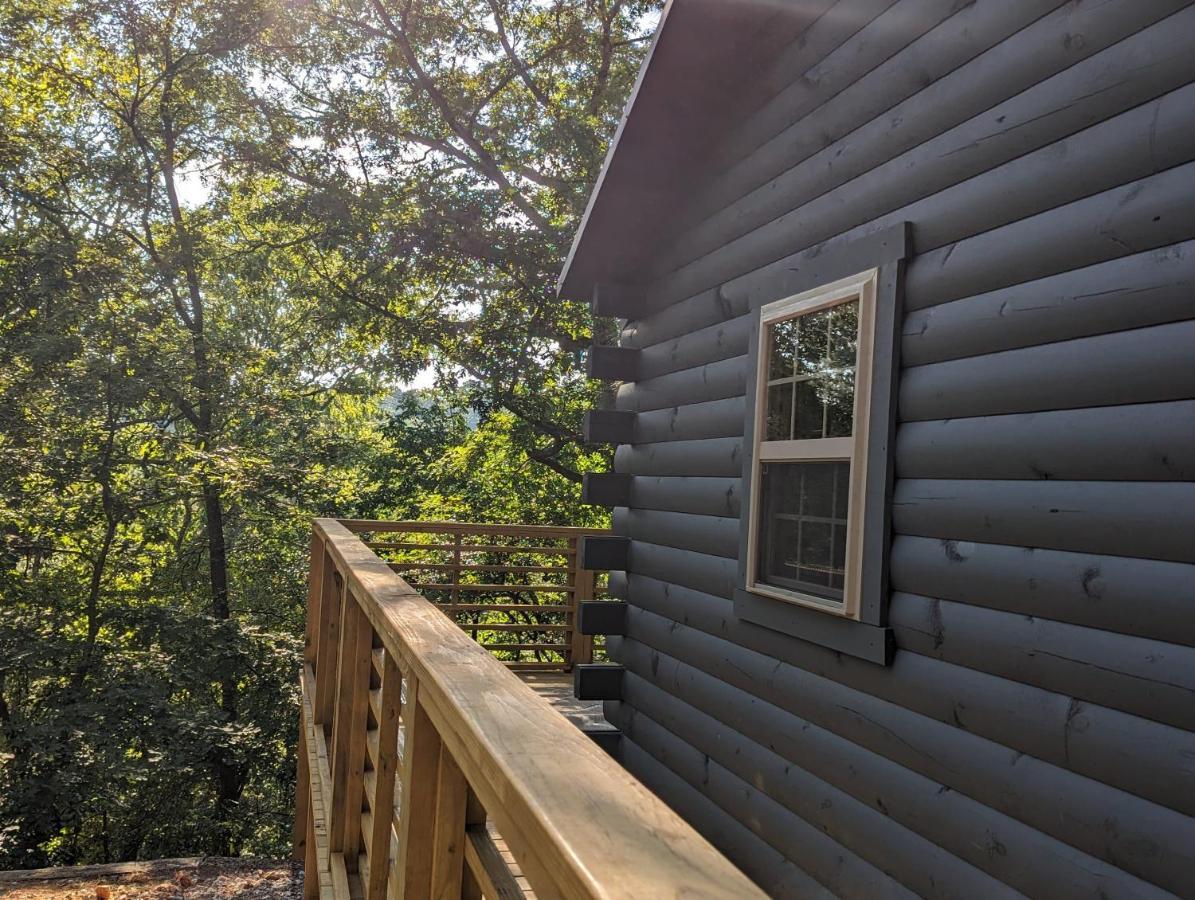 Apartmán Cabin #6 With Hot Tub Deck And Sunset View At Loblolly Pines Eureka Springs Exteriér fotografie